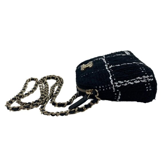 Chanel Tweed Quilted Mini Clutch With Chain Black White - Picture 5 of 9